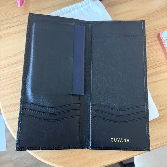 Cuyana Croc Embossed Travel Wallet - Picture 2 of 5